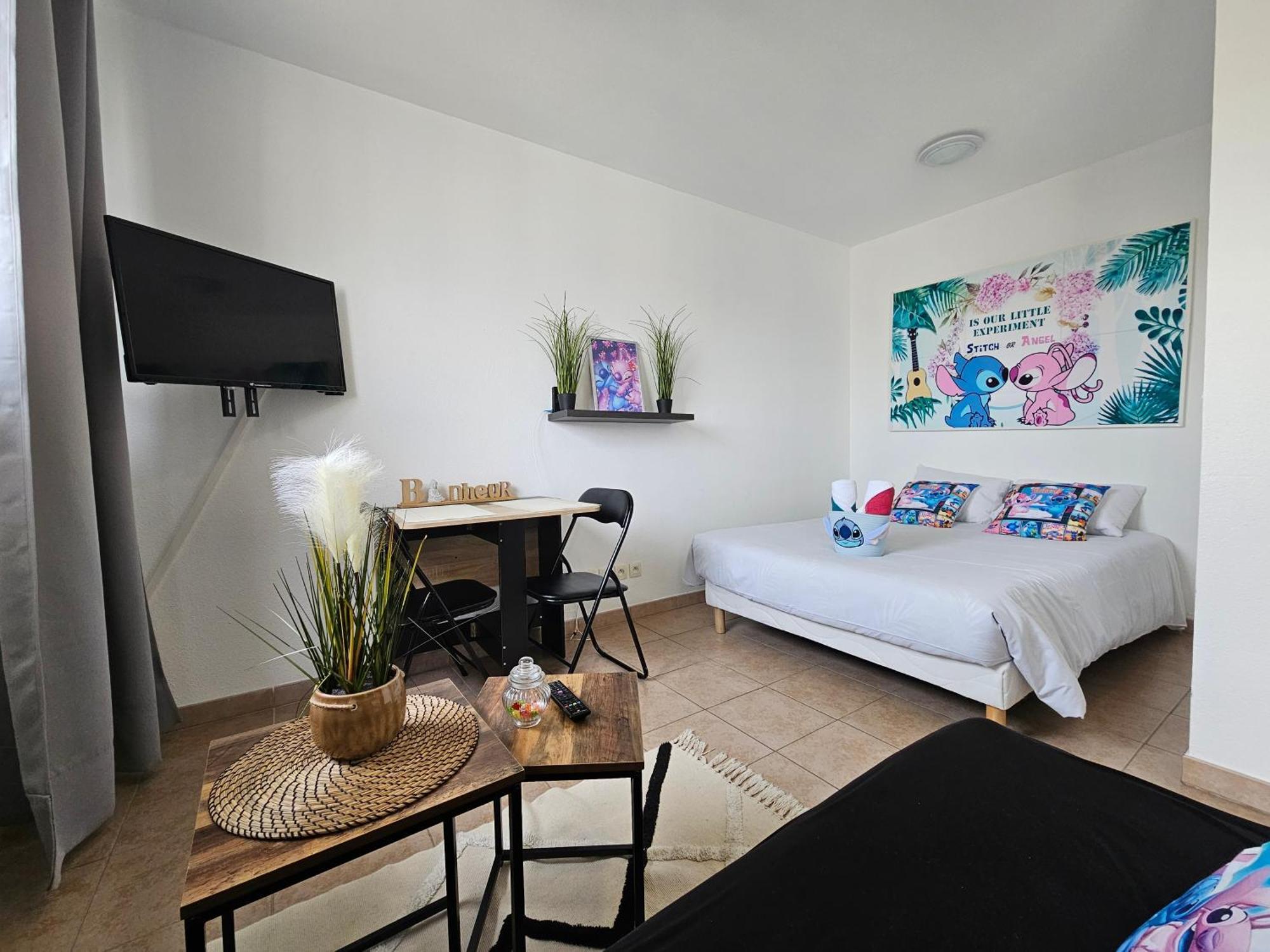 A312 Disneyland Paris Europe Apartment *